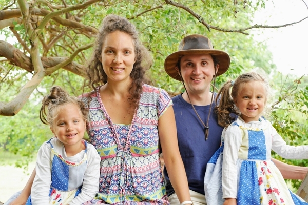 De gauche à droite : Alyssia, Aurélie, Jérémie, Léyla